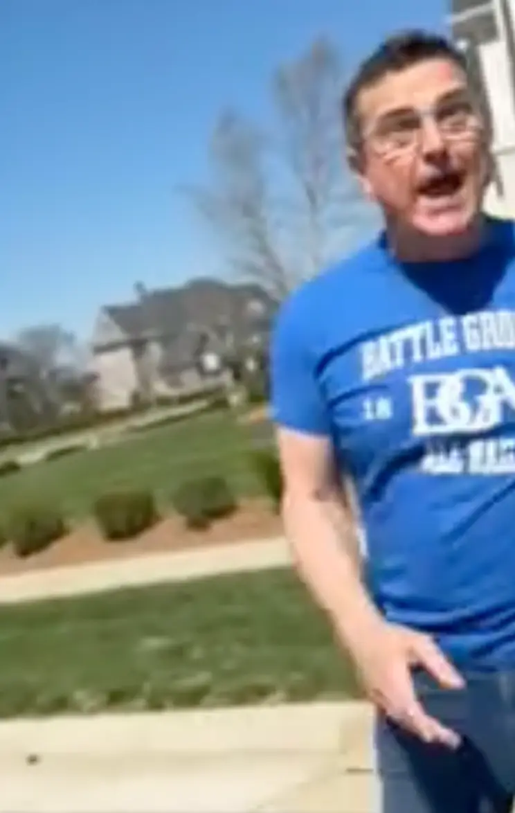 Body cam footage managed to capture a conversation between the pair (TikTok/@frankpsyhogios6)