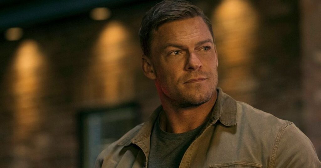 Alan Ritchson's Fight With Neighbor Gets New Details That Explain Altercation