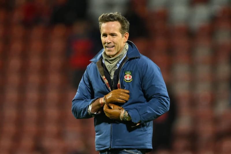 Which celebrities have bought football clubs? KSI joins Tom Brady and Ryan Reynolds Yahoo entertainment home