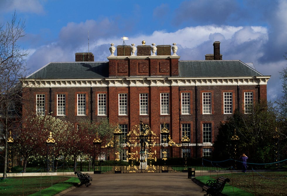 Where Do Kate And William Live? Inside Forest Lodge united kingdom january 22: kensington palace southern facade, london, england, united kingdom. (photo by deagostini/getty images)