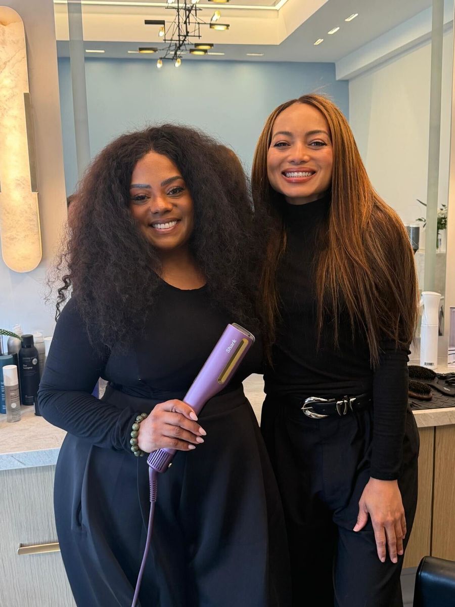 Celebrity beauty expert Jaime Harper transforms her hair from wet to sleek in minutes with Shark’s new SilkiPro Straight