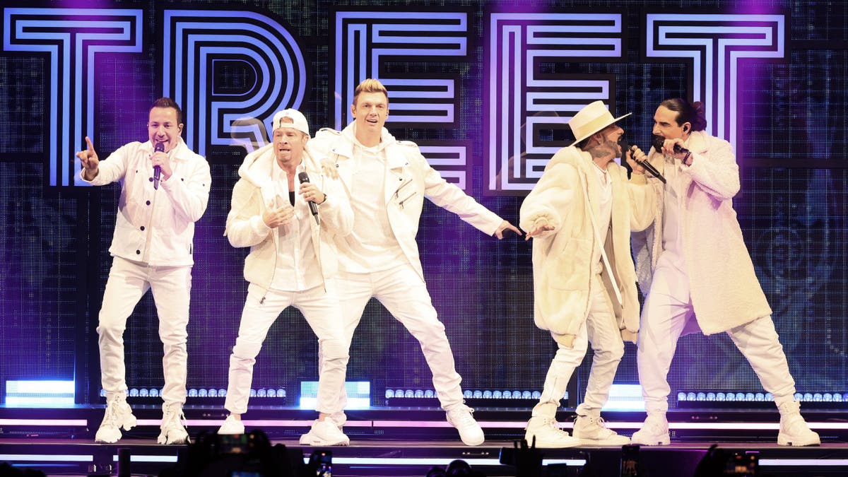 Backstreet boys on stage