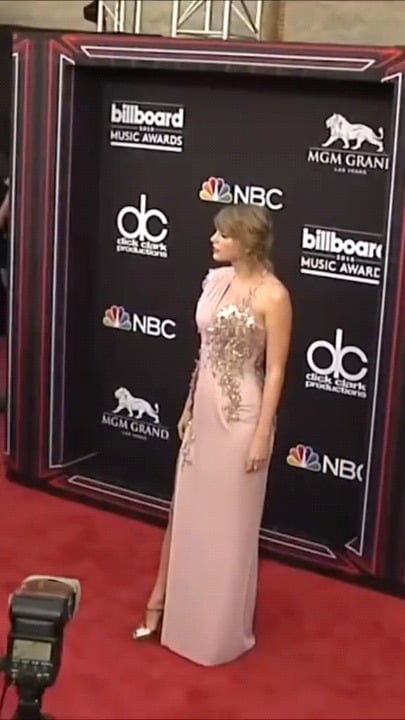 Taylor Swift - at the 2018 Billboard Music Awards, Las Vegas, 20th May 2018