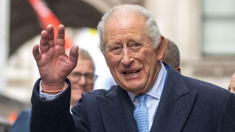 The King wants to shield Andrew Windsor from the public.MEGA