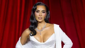 Kim Kardashian Clears Up The Prince Harry & Meghan Markle Photo Scandal
