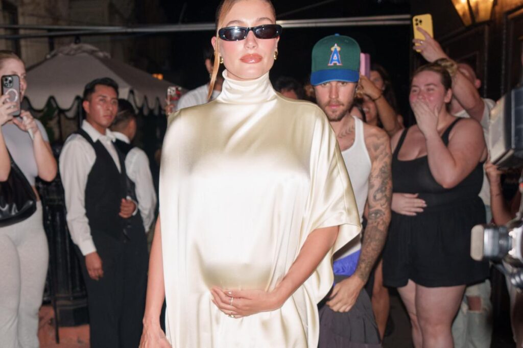 What is a septate uterus? All about Hailey Bieber’s birth defect What is a septate uterus? All about Hailey Bieber's birth defect