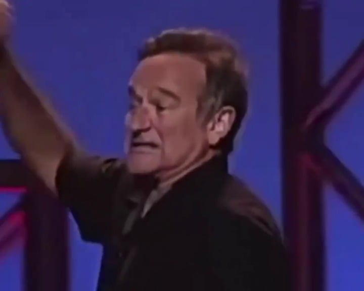 Robin Williams on Trump in 2012: And he owns all these beauty pageants – Miss America, Miss Universe. Isn’t that like Michael Vick owning a series of pet stores? It’s a f*cking catch-and-release program for him. This is a man who said, “My daughter is hot.”