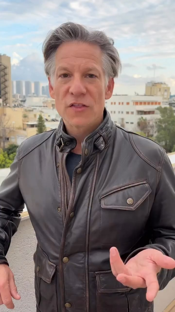 NBC’s Richard Engel: “The White House meme campaign is outraging many former US military commanders… they say only someone who has never really seen combat would think it’s a joke and put out material like this.” NBC’s Richard Engel: “The White House meme campaign is outraging many former US military commanders… they say only someone who has never really seen combat would think it’s a joke and put out material like this.”