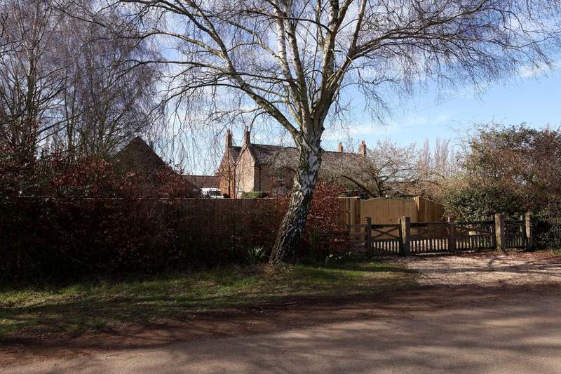 Marsh Farm | Source: REUTERS