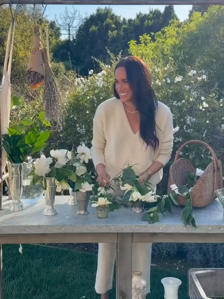 Meghan shares a new video arranging flowers with Archie and Lili in the garden 🪴