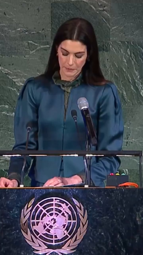 “Do we dare celebrate? Yes.” — Anne Hathaway delivers a powerful speech on women’s rights at the UN General Assembly today.