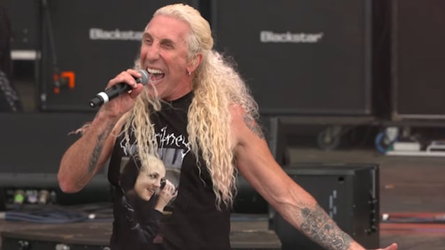 DEE SNIDER Opens Up About Health Issues Which Forced Him Back Out Of TWISTED SISTER’s Reunion Tour: The Doctor Said I Was ‘Done’ BLABBERMOUTH.NET