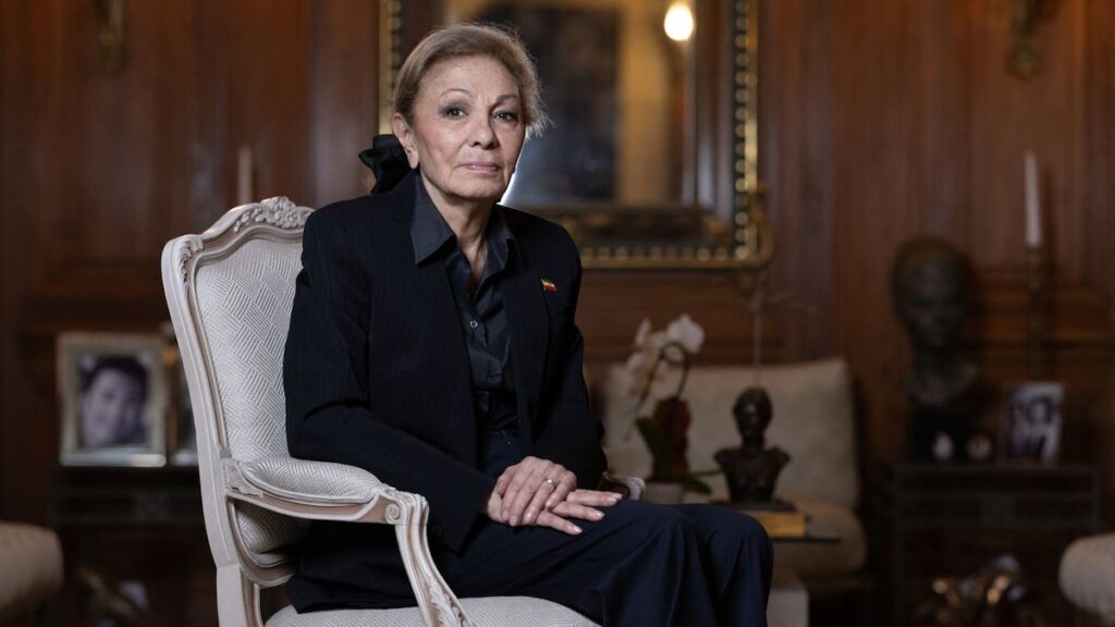 Farah Diba, Crown Prince Reza and the Next Generation of Pahlavis