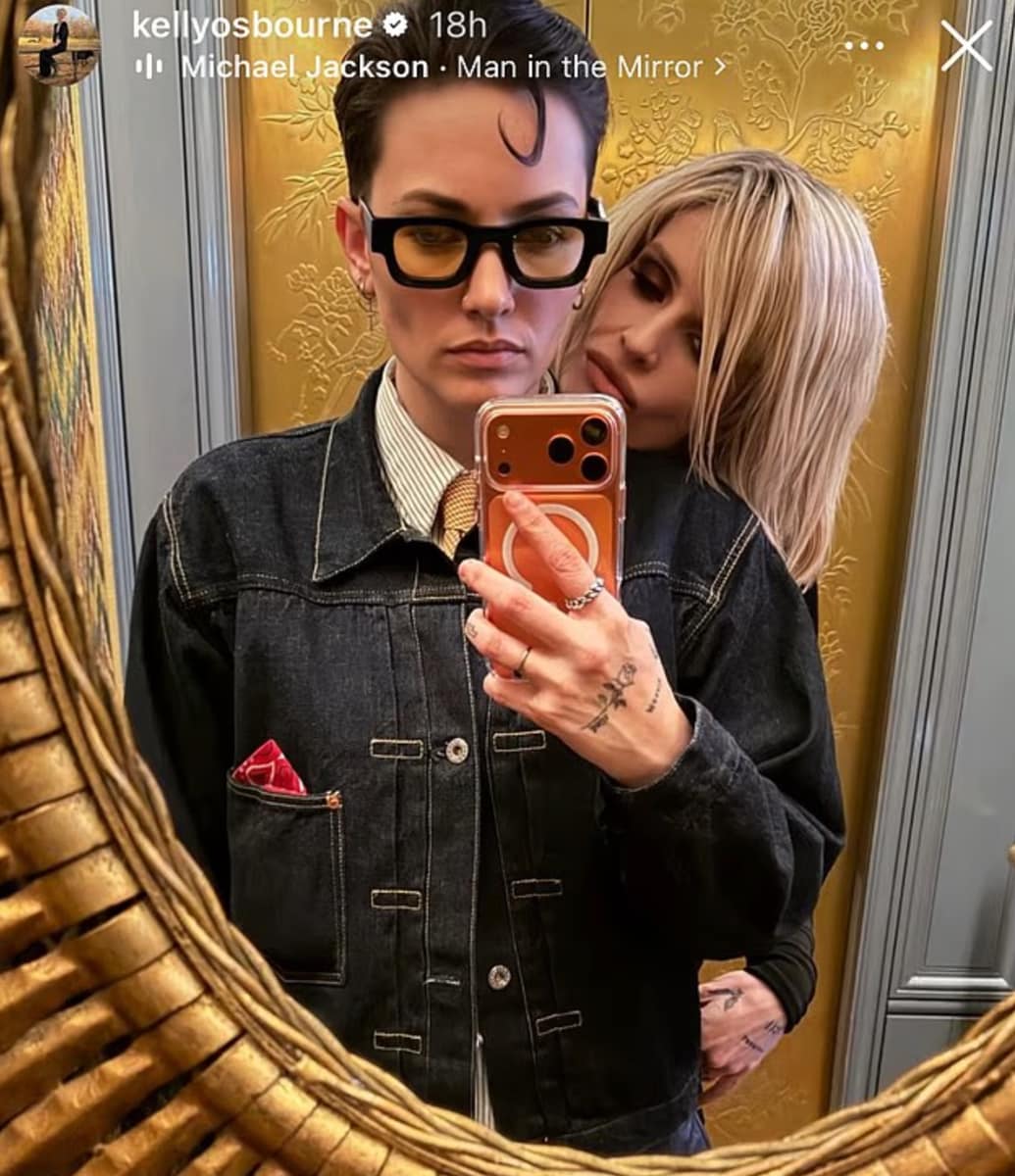 Kelly has been spending time with friends