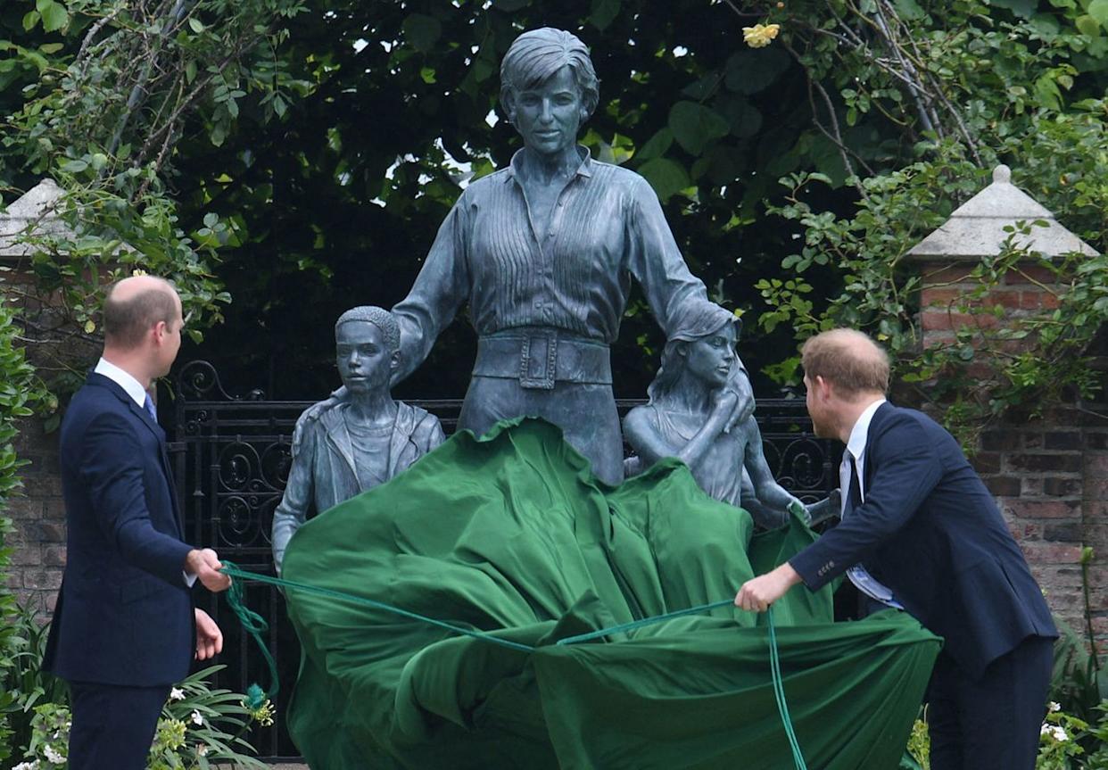 Prince William and Prince Harry unveiling a statue of their mother in 2021.Credit: DOMINIC LIPINSKI/POOL/AFP