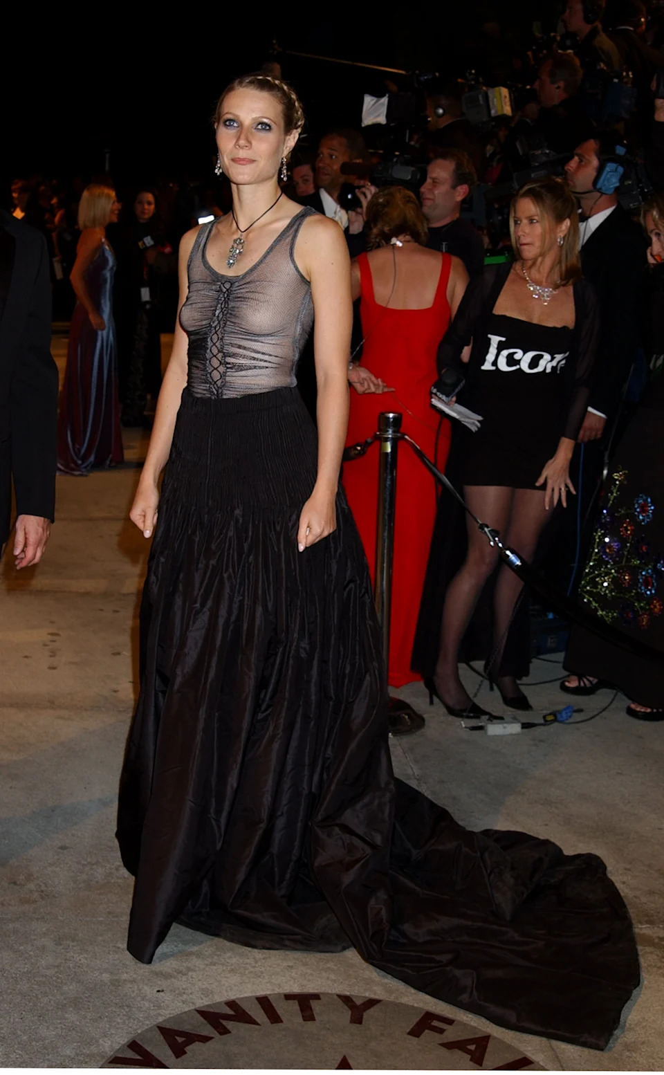 Gwyneth Paltrow during 2002 Vanity Fair Oscar Party Hosted by Graydon Carter - Arrivals at Mortons Restaurant in Beverly Hills, California, United States. (Photo by Gregg DeGuire/WireImage)
