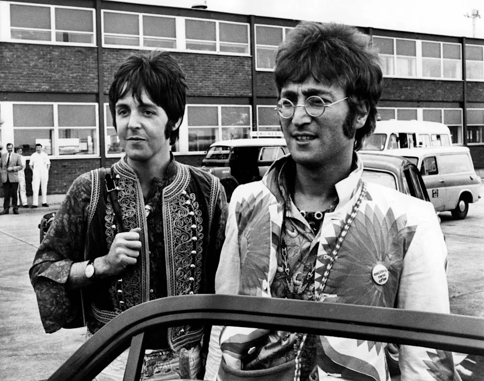 Paul McCartney and John Lennon in 1967