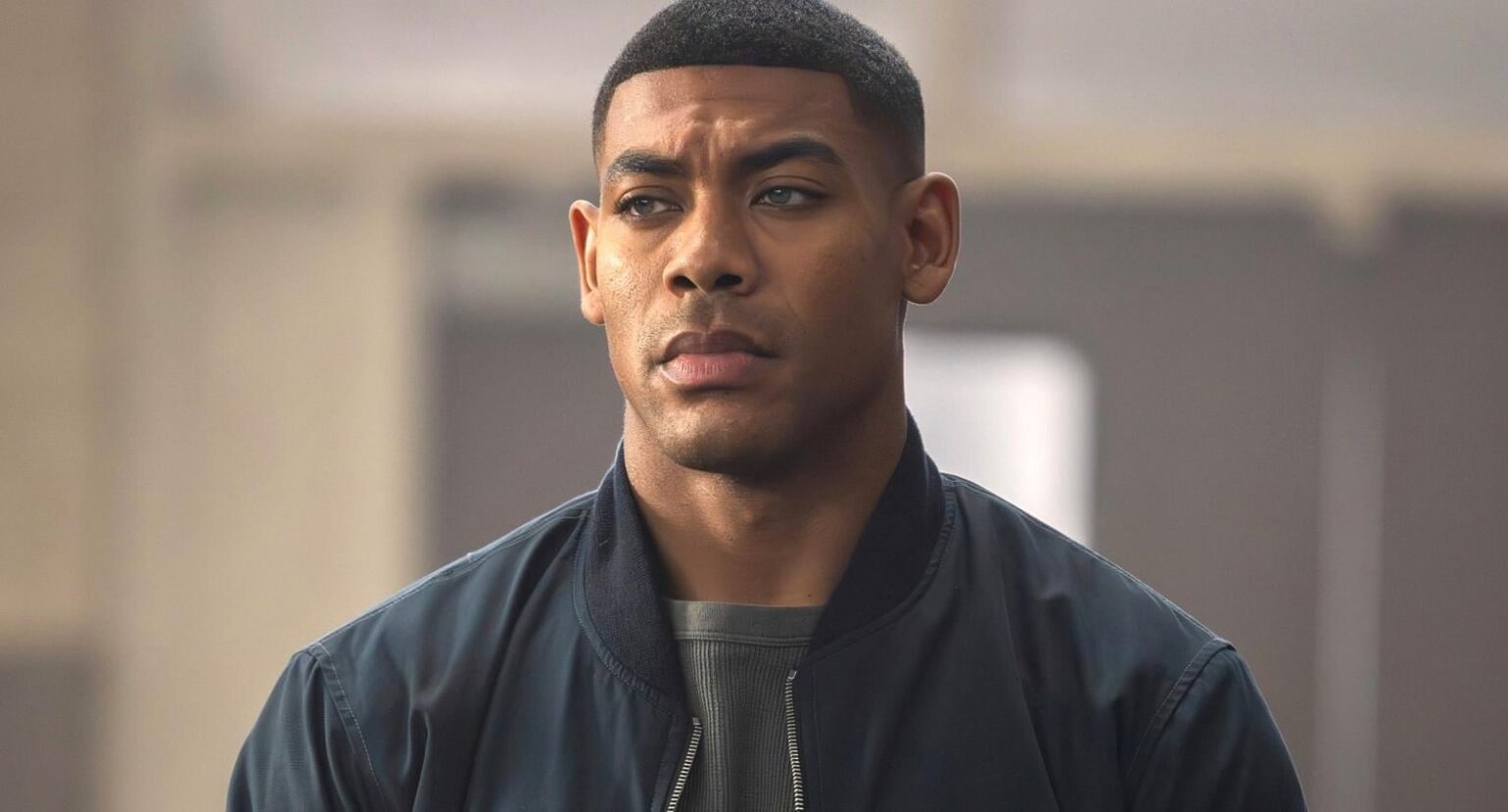 GREEN LANTERN Artist Calls LANTERNS Star Aaron Pierre A "F****t" In Trailer Review