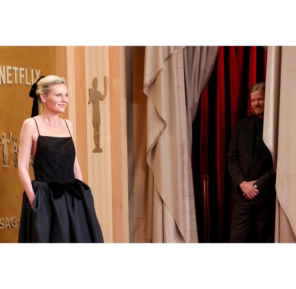 Kristen Dunst with husband Jesse Plemons on the red carpet at The Actor Awards Kristen Dunst with husband Jesse Plemons on the red carpet at The Actor Awards