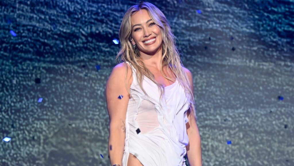 Hilary Duff Says ‘Gossip Girl’ Threesome Was Her Most Memorable Moment On Show
