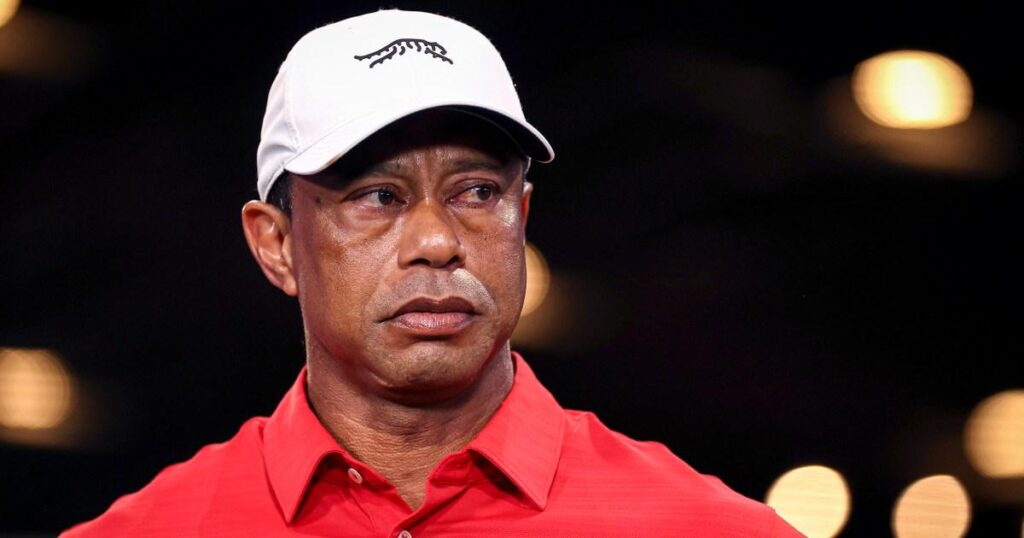 Tiger Woods involved in rollover crash in Florida Tiger Woods involved in rollover crash in Florida