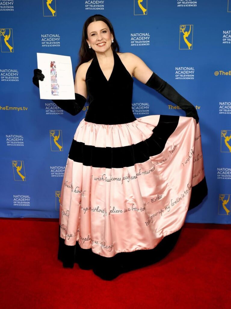 At the Children’s & Family Emmy Awards, Ms. Rachel wore a dress embroidered with words from children in Sudan and the Democratic Republic of the Congo - messages that reflect their hopes, dreams, and lived experiences.