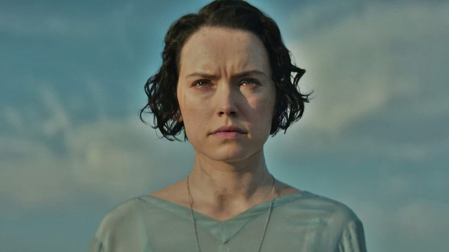 Star Wars Actress Daisy Ridley Led A Zombie Movie That Deserves More Fans