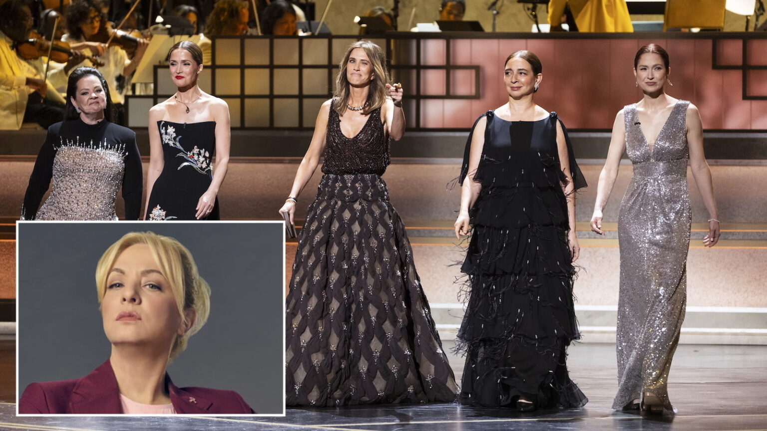 Wendi McLendon-Covey Missing From Oscars 2026: Bridesmaids Reunion Explained Wendi McLendon-Covey Missing From Oscars 2026: Bridesmaids Reunion Explained