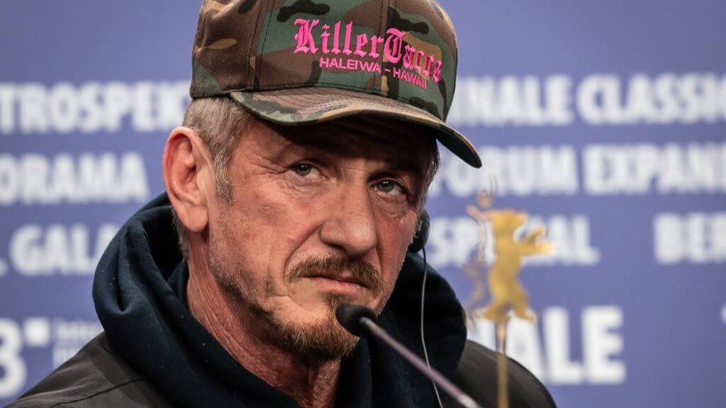 Sean Penn accepts Oscar made from Ukrainian rail cars destroyed by Russia