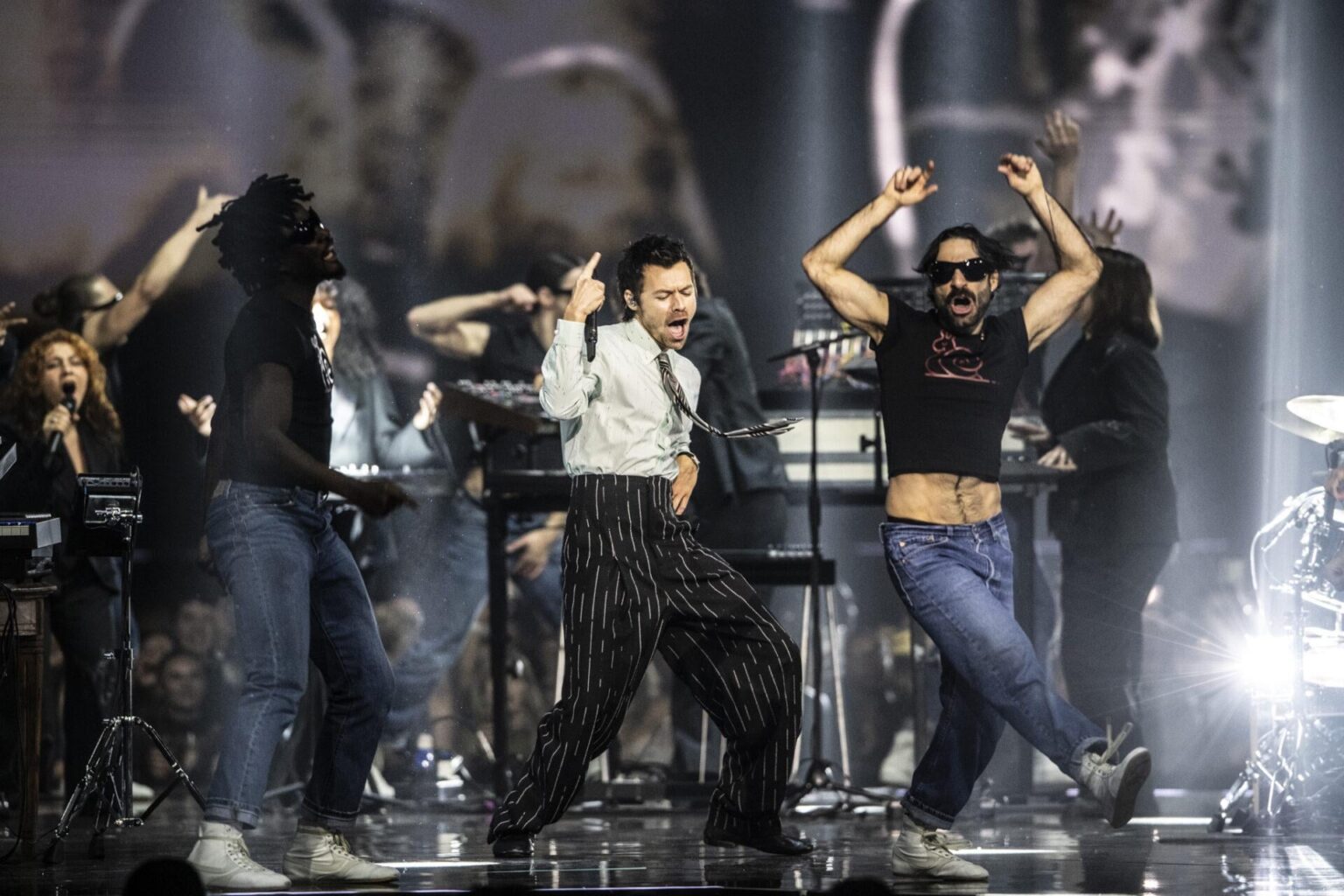 Harry Styles 'Kiss All The Time. Disco Occasionally' review