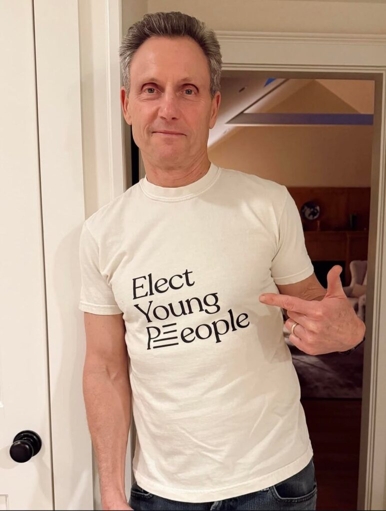 Tony Goldwyn with a message - Elect Young People