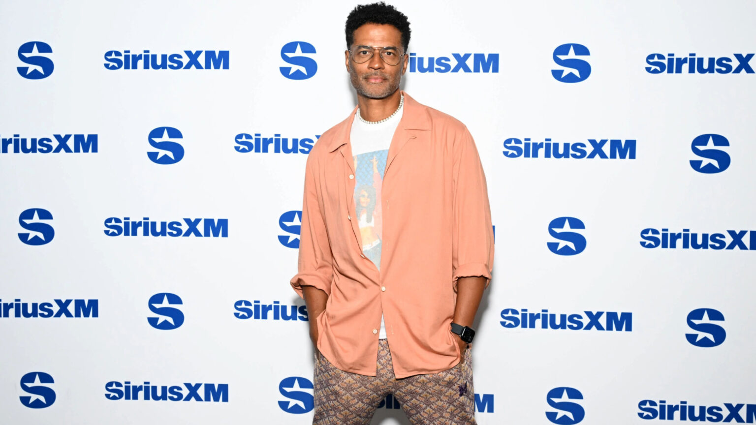 Eric Benét Calls Out Celebrities Who Ignore Fans: ‘Just Say Hello’