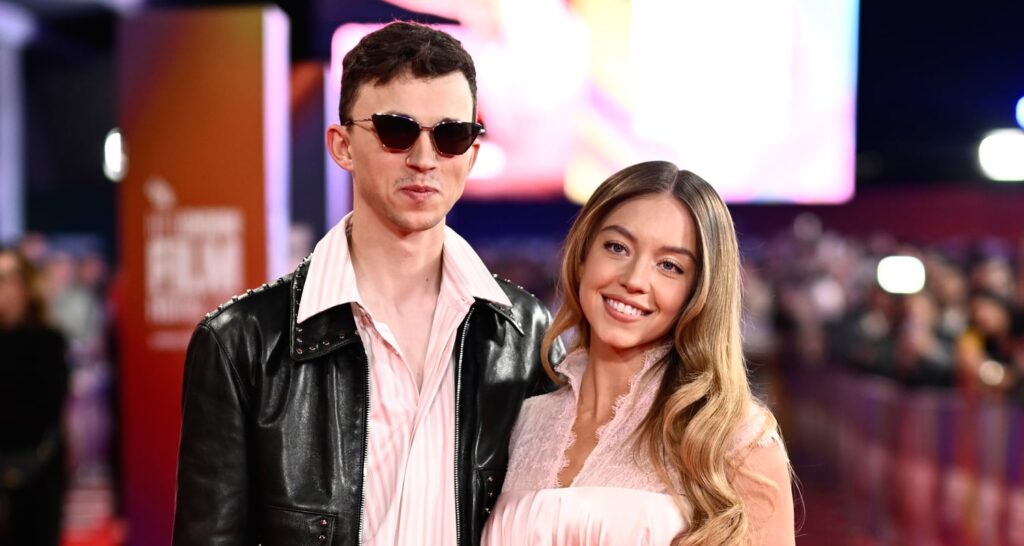 Sydney Sweeney Reveals Younger Brother Trent Has Been Deployed | Sydney Sweeney, Trent Sweeney | Celebrity News and Gossip | Entertainment, Photos and Videos Sydney Sweeney Reveals Younger Brother Trent Has Been Deployed | Sydney Sweeney, Trent Sweeney | Celebrity News and Gossip | Entertainment, Photos and Videos