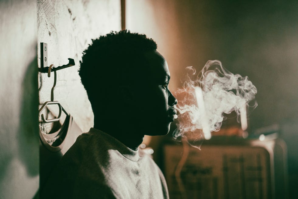 Tut Nyuot in Animol tut nyuot in animol