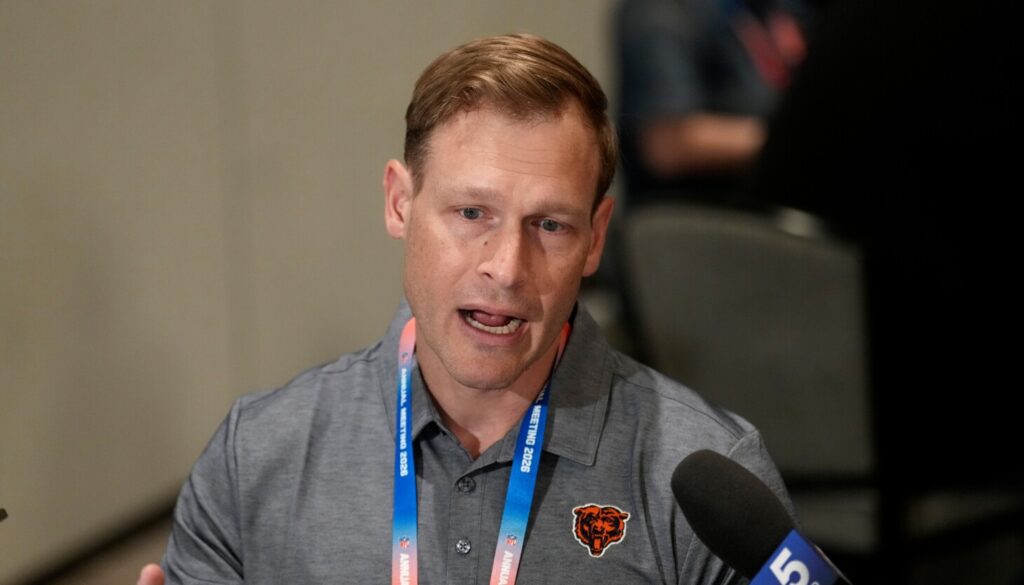 Bears coach Ben Johnson embraces celebrity stature after spectacular turnaround season Bears coach Ben Johnson embraces celebrity stature after spectacular turnaround season