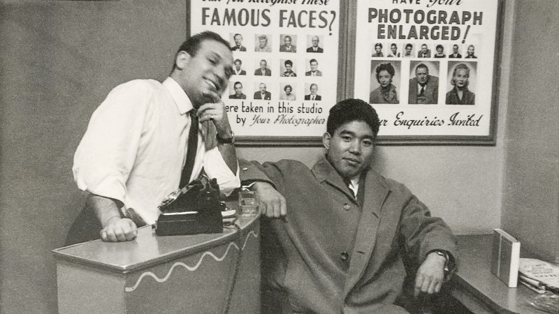 London studio photographed hundreds of celebrity passport photos London studio photographed hundreds of celebrity passport photos