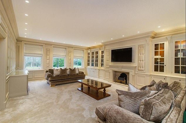 The couple spent £1.6million on renovations and refurbishments to their marital home - turning the property into what appeared to be a classic ¿footballer¿s mansion¿