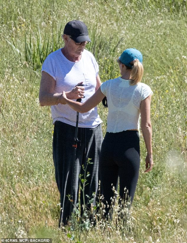 Despite his age and recent mobility struggles, Hasselhoff has managed to maintain an impressively trim figure