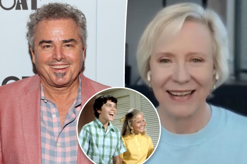 ‘Brady Bunch’ star Eve Plumb reveals teen date with on-screen brother Christopher Knight 'Brady Bunch' star Eve Plumb reveals teen date with on-screen brother Christopher Knight