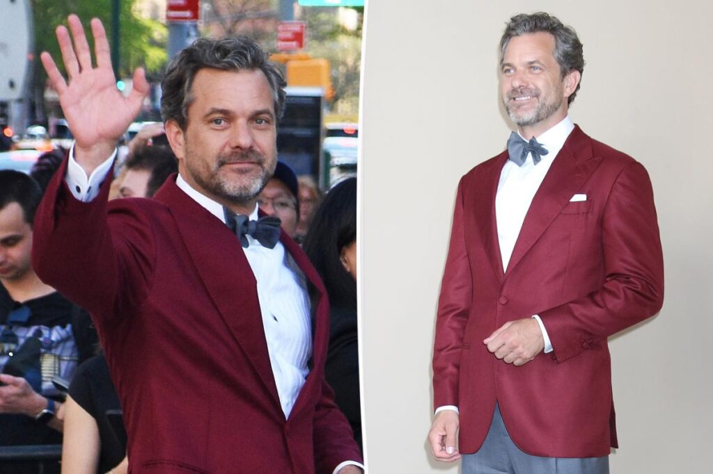 Joshua Jackson awkwardly asked about absentee dad's best advice