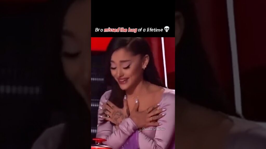 Throwback to when Ariana went to hug a participant on The Voice, and he missed it #arianagrande Throwback to when Ariana went to hug a participant on The Voice, and he missed it #arianagrande