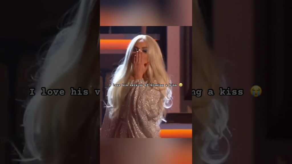 Lady Gaga blowing a kiss to Stevie Wonder and hoping for the best #ladygaga #steviewonder
