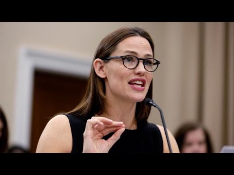 BREAKING NEWS🚨: Jennifer Garner FIRES BACK at Ben Affleck’s leaked Memoir Storm BREAKING NEWS🚨: Jennifer Garner FIRES BACK at Ben Affleck's leaked Memoir Storm
