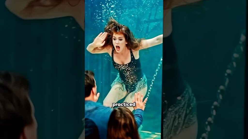 Now You See Me: Isla Fisher nearly drowned during the tank stunt 😲💧 #NowYouSeeMe #MovieFacts #shorts