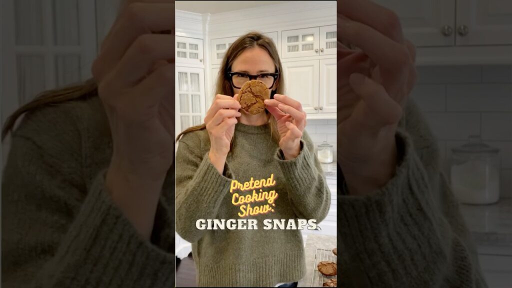 Pretend Cooking Show: Ginger Snaps Pretend Cooking Show: Ginger Snaps