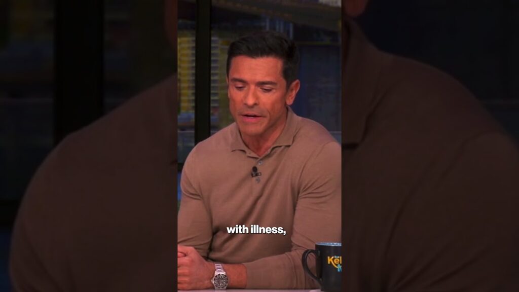 Mark Consuelos announces his dad has passed away #shorts