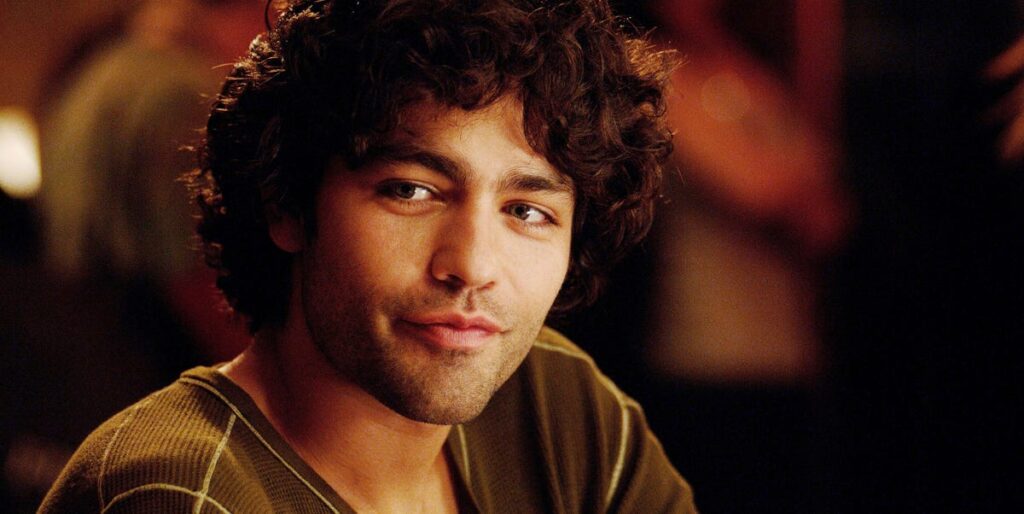 Devil Wears Prada star mocks sequel absence as "iconic" final trailer lands