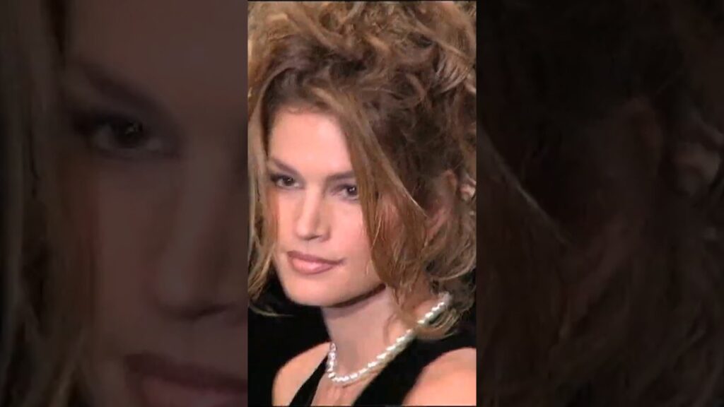 CHANEL & CINDY CRAWFORD ✨ Supermodel on the Runway SS 1996