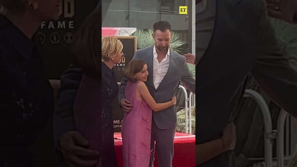 #noahwyle gets his star on the #hollywoodwalkoffame 🥹