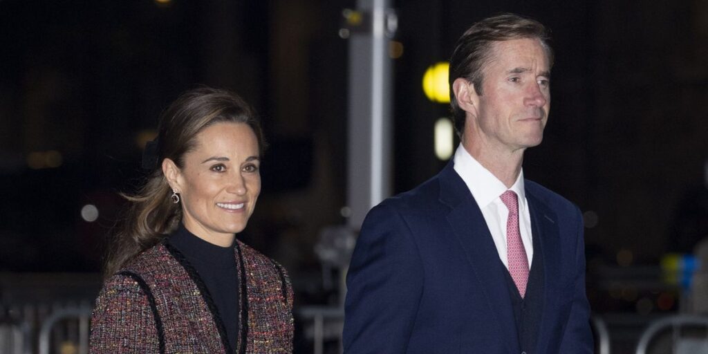Pippa Middleton: Locals continue to fume at 'inconsiderate' Pippa Middleton and billionaire husband after closure at village estate